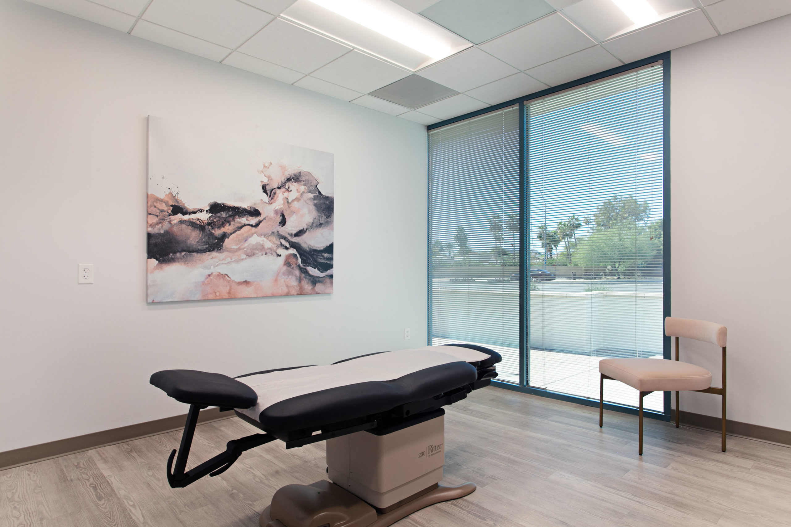 ScottsdaleSkinBoutique-JacobiInteriors-1019 Scottsdale Skin Boutique & Dermatology